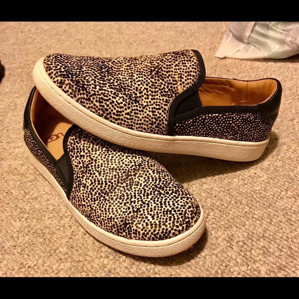 Leopard print UGG slip-ons